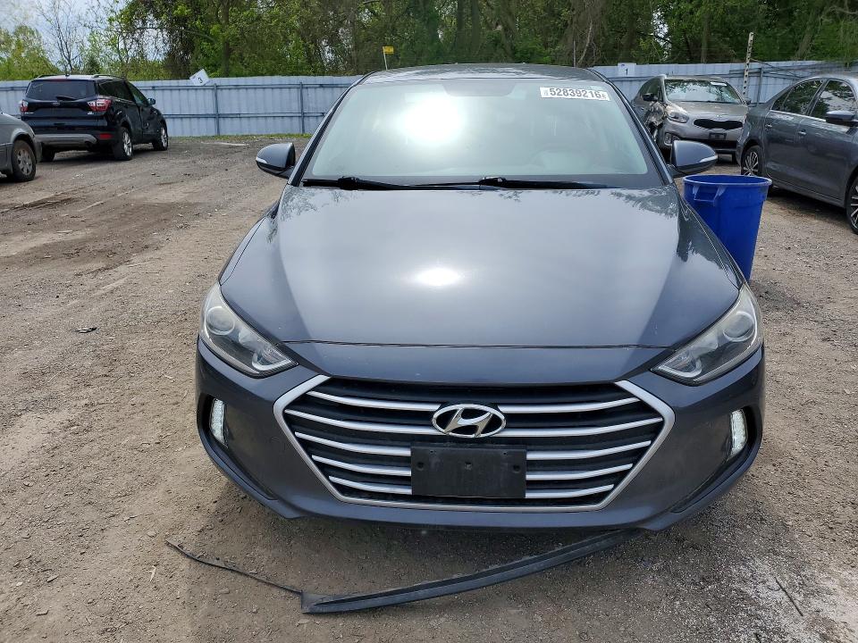 Продажа на аукционе авто 2018 Hyundai Elantra, vin: KMHD84LFXJU661302, номер лота: 52839216