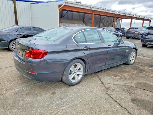 52200296 :رقم المزاد ، WBAXH5C56CDW11334 vin ، 2012 Bmw 528 مزاد بيع