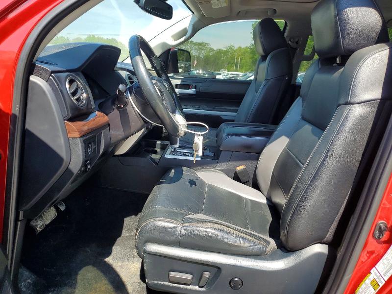 54411176 :رقم المزاد ، 5TFHY5F11JX739475 vin ، 2018 Toyota Tundra مزاد بيع
