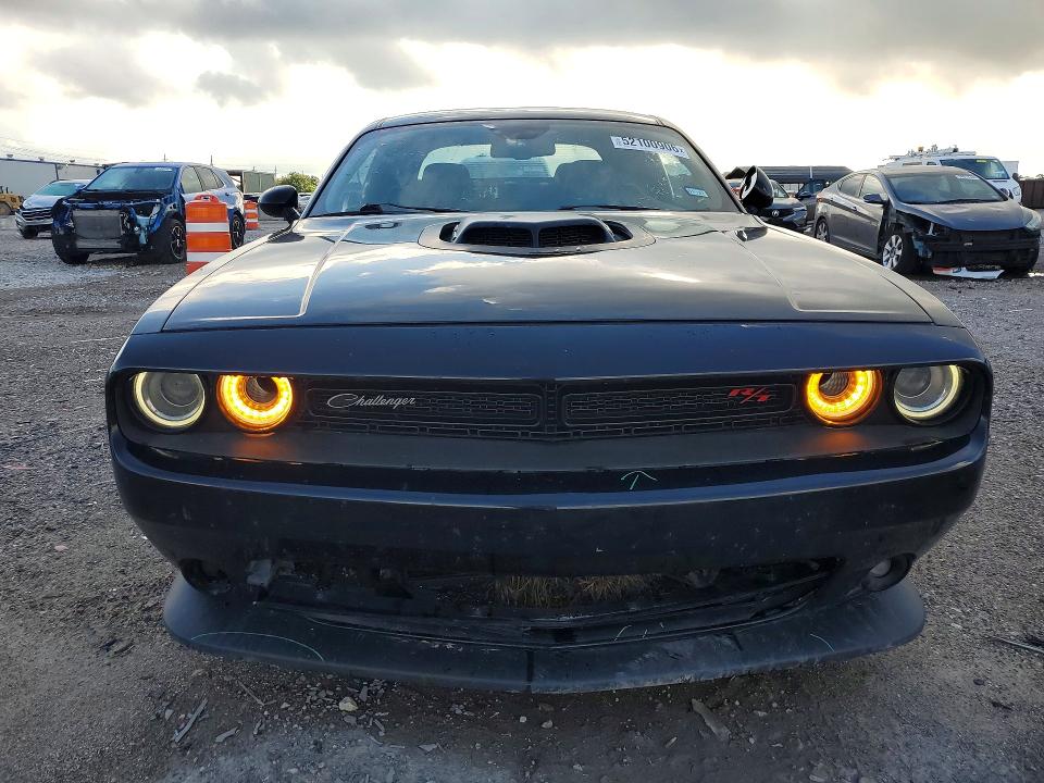 2020 Dodge Challenger მანქანა იყიდება აუქციონზე, vin: 2C3CDZFJ2LH104158, აუქციონის ნომერი: 52100906