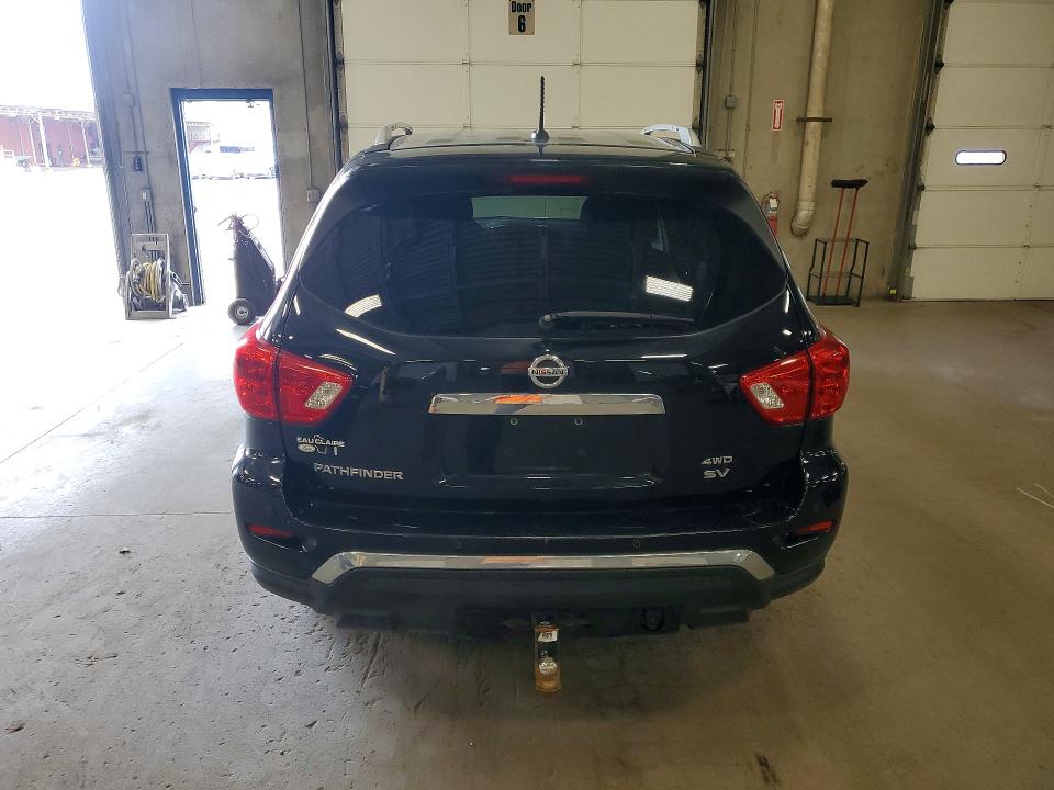 54187256 :رقم المزاد ، 5N1DR2MM6HC656340 vin ، 2017 Nissan Pathfinder مزاد بيع