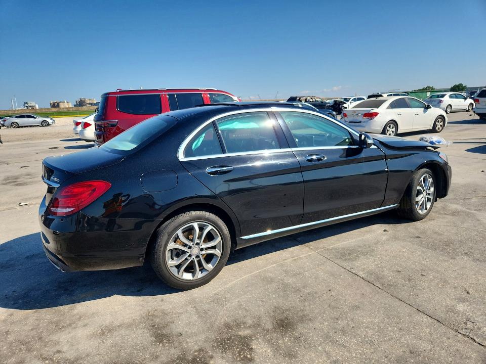 52822716 :رقم المزاد ، 55SWF4KB5FU004245 vin ، 2015 Mercedes-benz C مزاد بيع