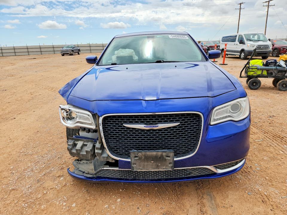 2020 Chrysler 300 მანქანა იყიდება აუქციონზე, vin: 2C3CCAAG1LH189560, აუქციონის ნომერი: 54686666
