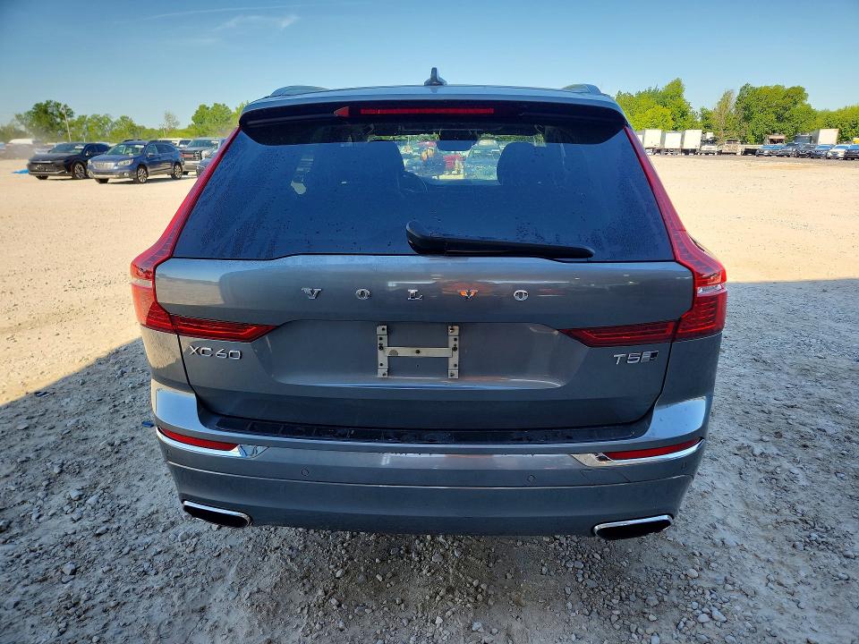2018 Volvo Xc60 მანქანა იყიდება აუქციონზე, vin: YV4102RL4J1025800, აუქციონის ნომერი: 53229886