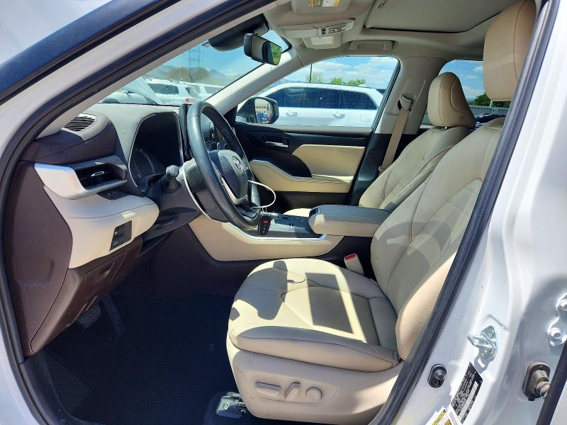 53620666 :رقم المزاد ، 5TDHBRCH0NS554761 vin ، 2022 Toyota Highlander Hybrid مزاد بيع