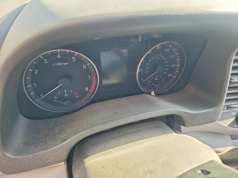 52783706 :رقم المزاد ، 5NPD74LF0HH152816 vin ، 2017 Hyundai Elantra مزاد بيع