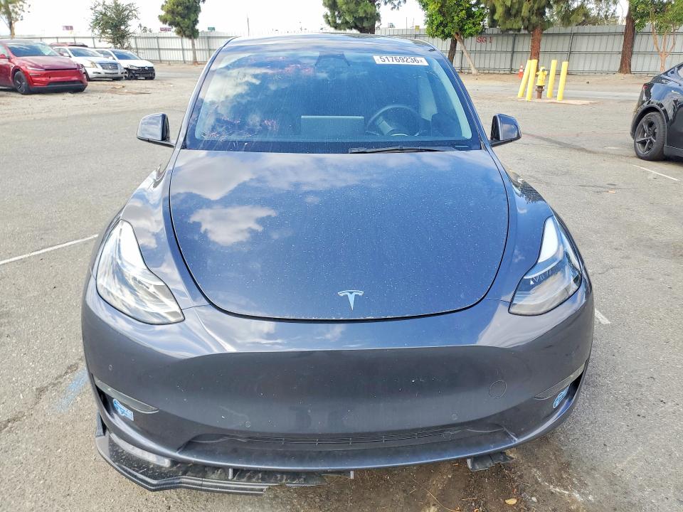 51769236 :رقم المزاد ، 5YJYGDEF8MF094008 vin ، 2021 Tesla Model Y مزاد بيع