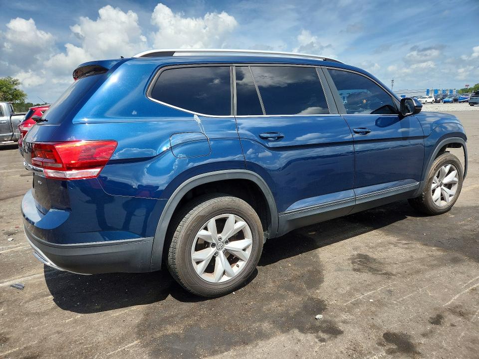 2018 Volkswagen Atlas მანქანა იყიდება აუქციონზე, vin: 1V2DR2CA2JC506922, აუქციონის ნომერი: 55270966