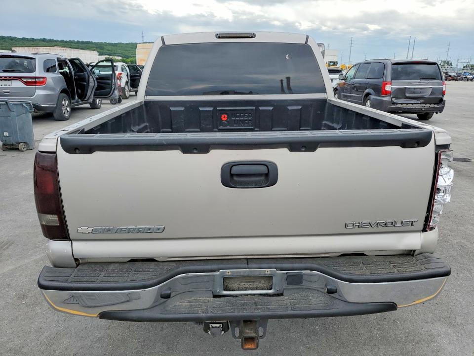 2005 Chevrolet Silverado მანქანა იყიდება აუქციონზე, vin: 2GCEC13T851229935, აუქციონის ნომერი: 53446406