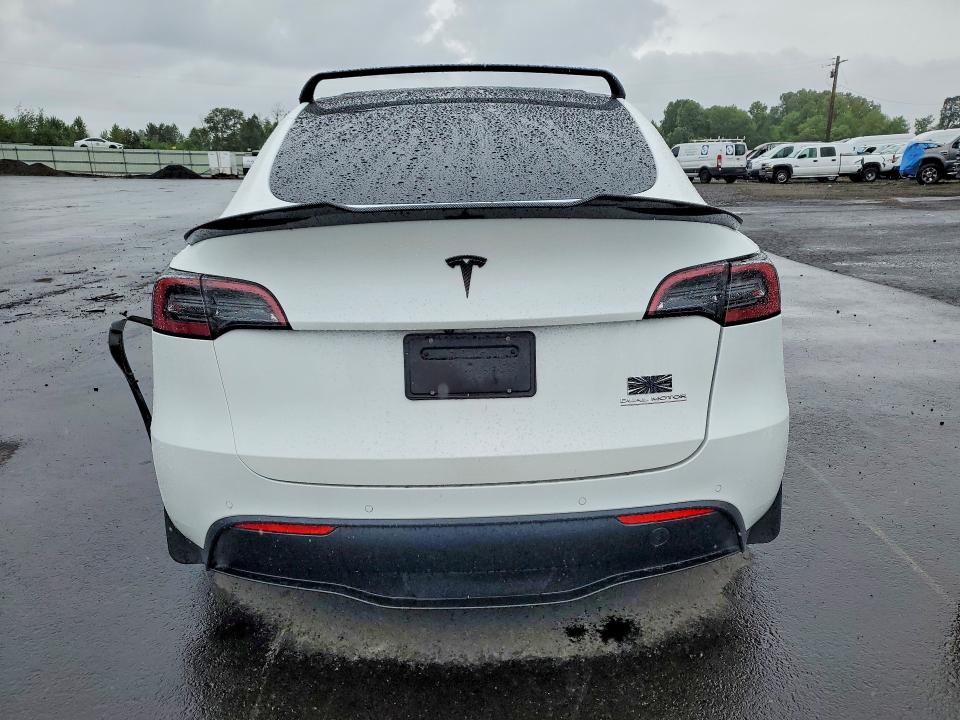 55062536 :رقم المزاد ، 7SAYGDEF8NF380865 vin ، 2022 Tesla Model Y مزاد بيع