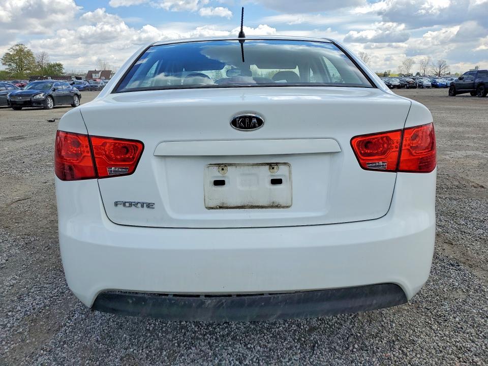 52071016 :رقم المزاد ، KNAFT4A20D5661185 vin ، 2013 Kia Forte مزاد بيع