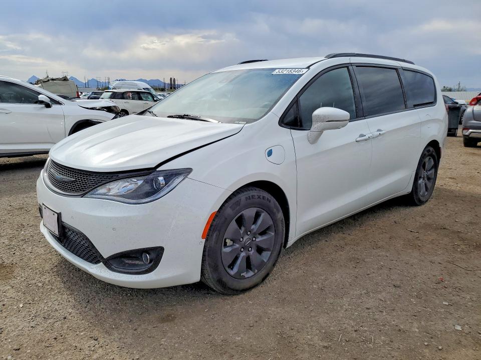 Продажа на аукционе авто 2020 Chrysler Pacifica, vin: 2C4RC1N70LR199488, номер лота: 53218346