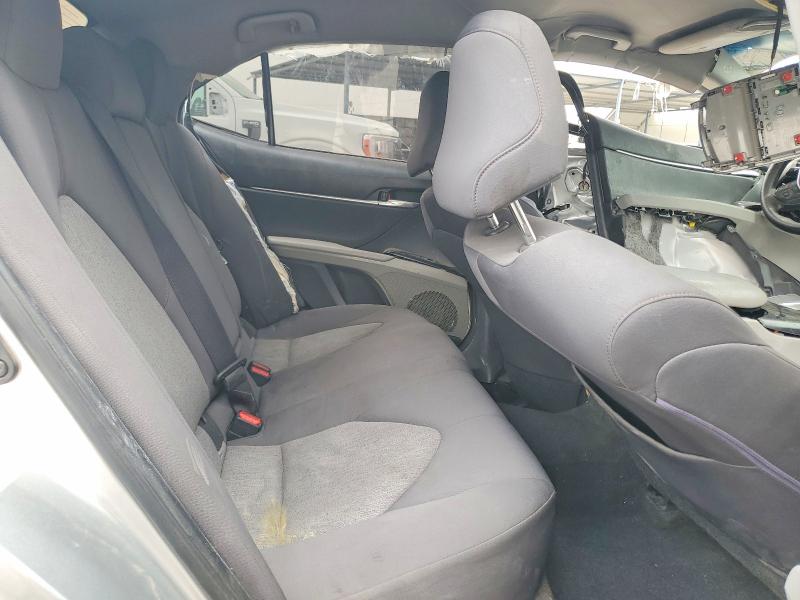 2018 Toyota Camry მანქანა იყიდება აუქციონზე, vin: JTNB11HK3J3035872, აუქციონის ნომერი: 52749386
