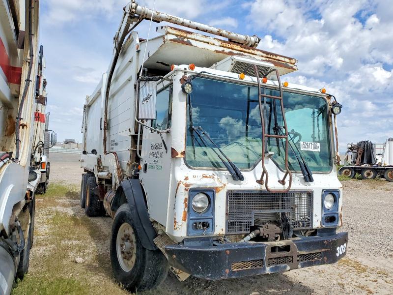 Aukcja sprzedaży 2002 Mack Mr6905, vin: 1M2K194Y92M019969, numer aukcji: 52617106