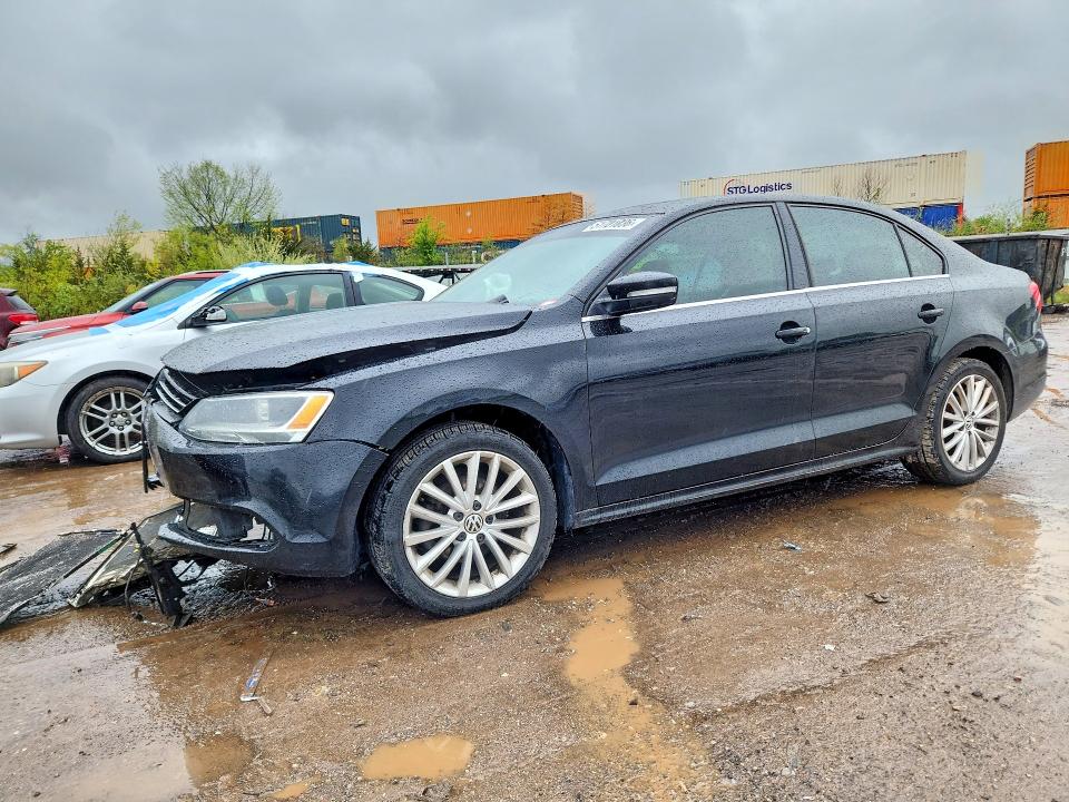 51701036 :رقم المزاد ، 3VWLX7AJ5DM405893 vin ، 2013 Volkswagen Jetta مزاد بيع