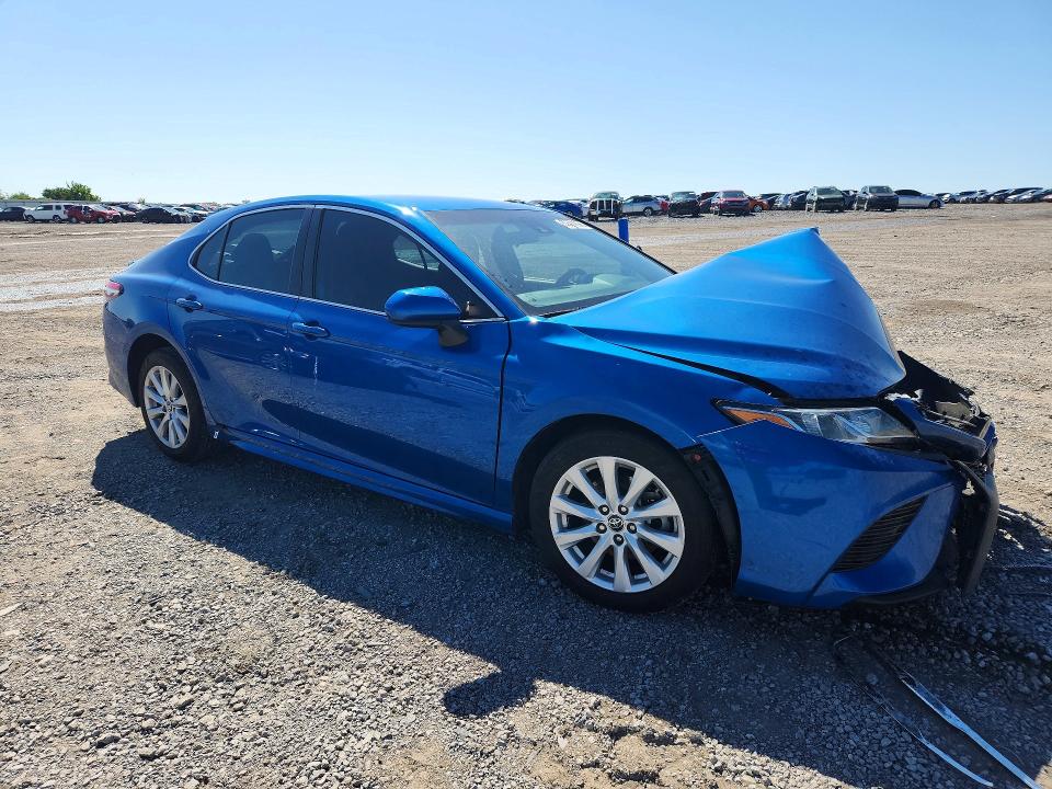 2019 Toyota Camry მანქანა იყიდება აუქციონზე, vin: 4T1B11HK4KU178213, აუქციონის ნომერი: 52814396