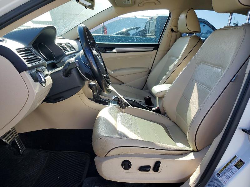 Aukcja sprzedaży 2017 Volkswagen Passat, vin: 1VWDT7A30HC053556, numer aukcji: 53990176
