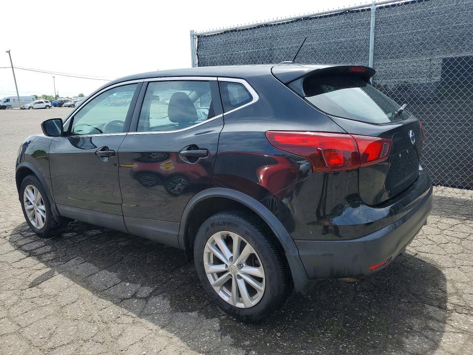 54731756 :رقم المزاد ، JN1BJ1CRXHW121507 vin ، 2017 Nissan Rogue Sport مزاد بيع