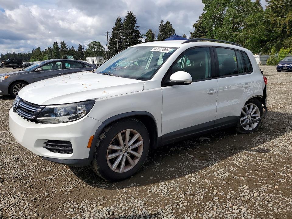 53657896 :رقم المزاد ، WVGBV7AX2JK001067 vin ، 2018 Volkswagen Tiguan Limited مزاد بيع