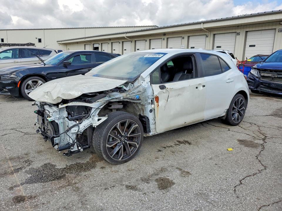 Продаж на аукціоні авто 2021 Toyota Corolla Hatchback, vin: JTNA4MBEXM3107081, номер лоту: 55169436