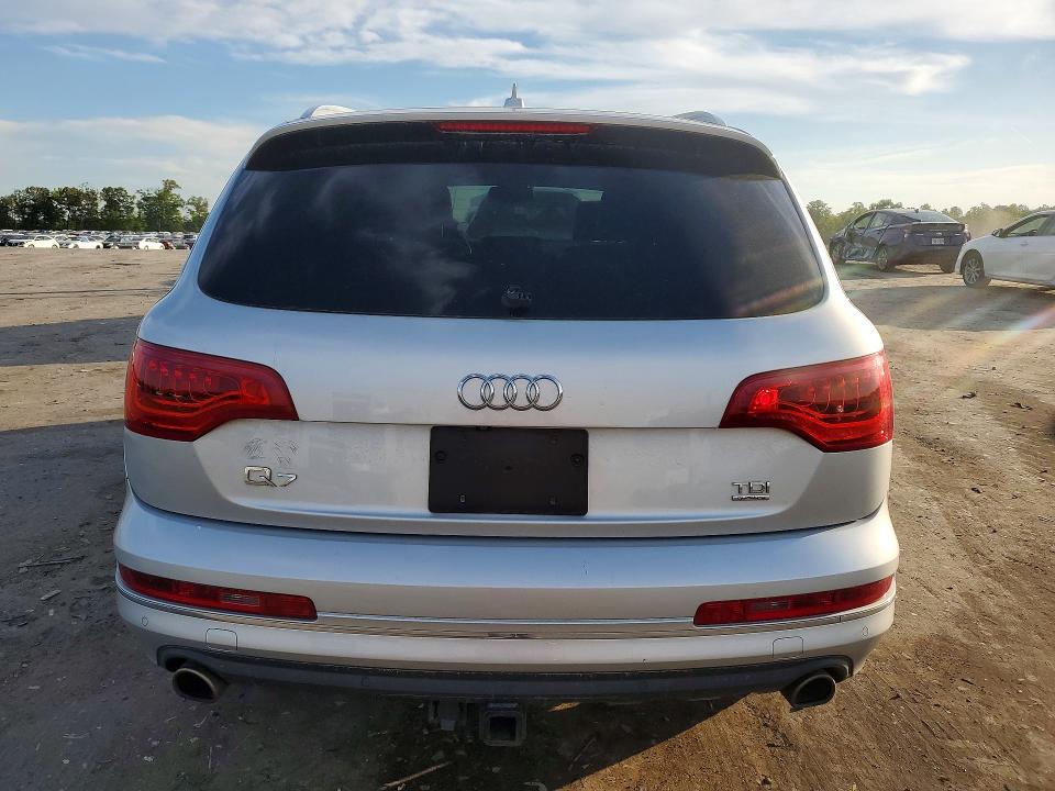 2015 Audi Q7 მანქანა იყიდება აუქციონზე, vin: WA1VMAFE8FD021905, აუქციონის ნომერი: 52299326