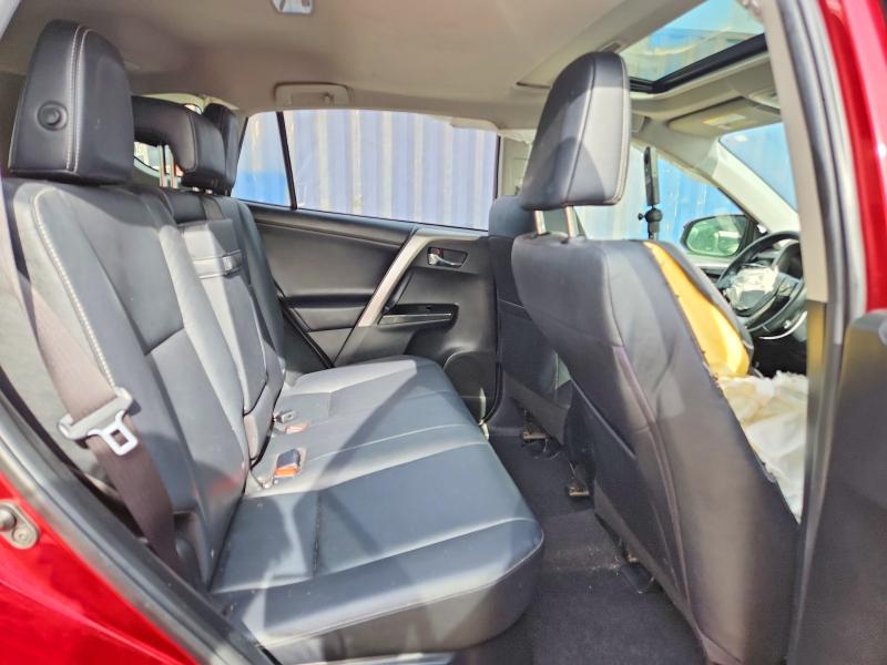 53646546 :رقم المزاد ، JTMDJREV4JD205046 vin ، 2018 Toyota Rav4 Hv مزاد بيع