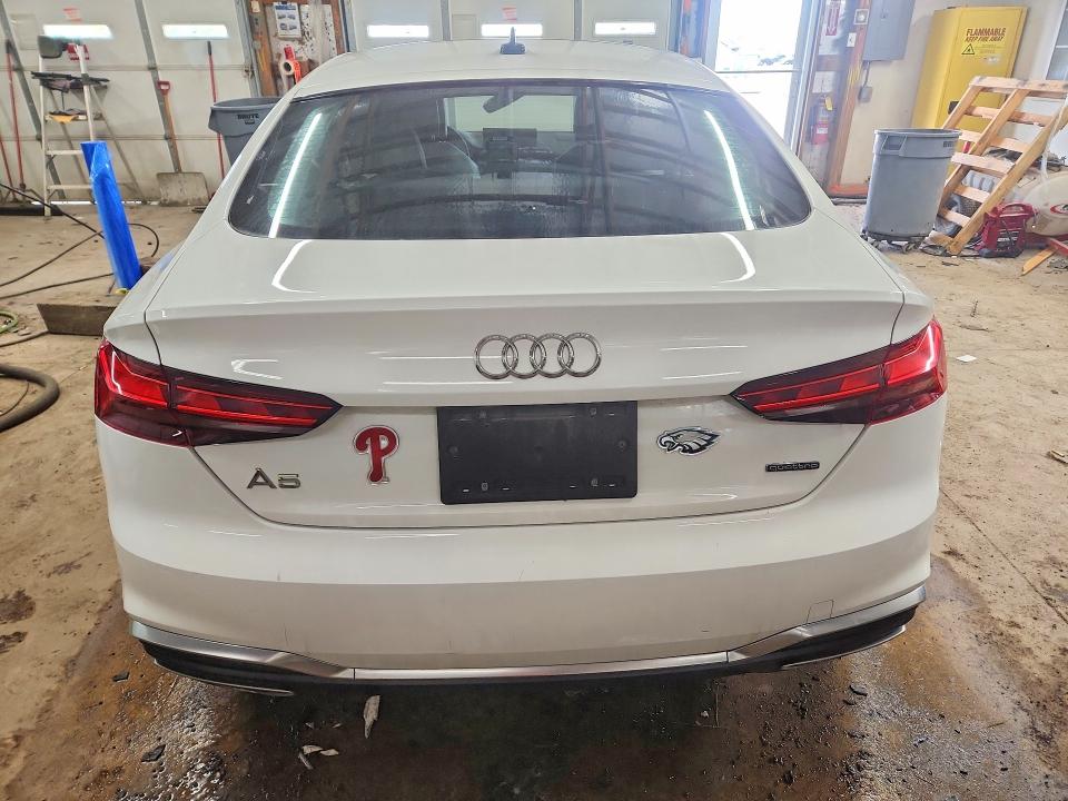 Продаж на аукціоні авто 2022 Audi A5, vin: WAUDACF53NA008756, номер лоту: 52416036