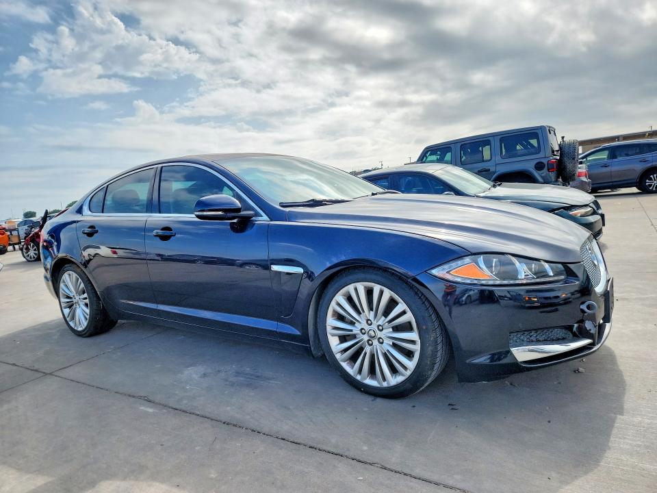 Продажа на аукционе авто 2012 Jaguar Xf, vin: SAJWA0HB2CLS27904, номер лота: 53061456