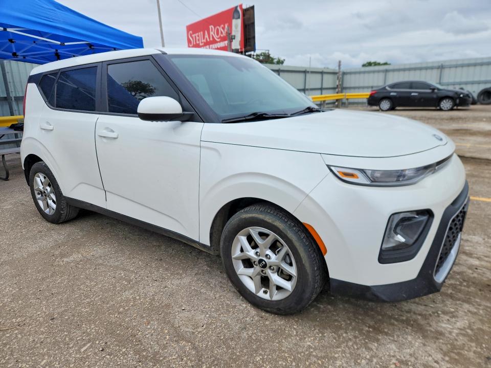 Продажа на аукционе авто 2021 Kia Soul, vin: KNDJ23AU1M7140668, номер лота: 52461306