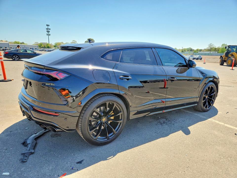 Продажа на аукционе авто 2019 Lamborghini Urus, vin: ZPBUA1ZL8KLA01862, номер лота: 53220626