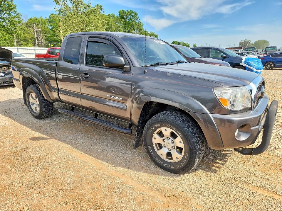 Aukcja sprzedaży 2011 Toyota Tacoma, vin: 5TFUU4EN2BX021380, numer aukcji: 52329796