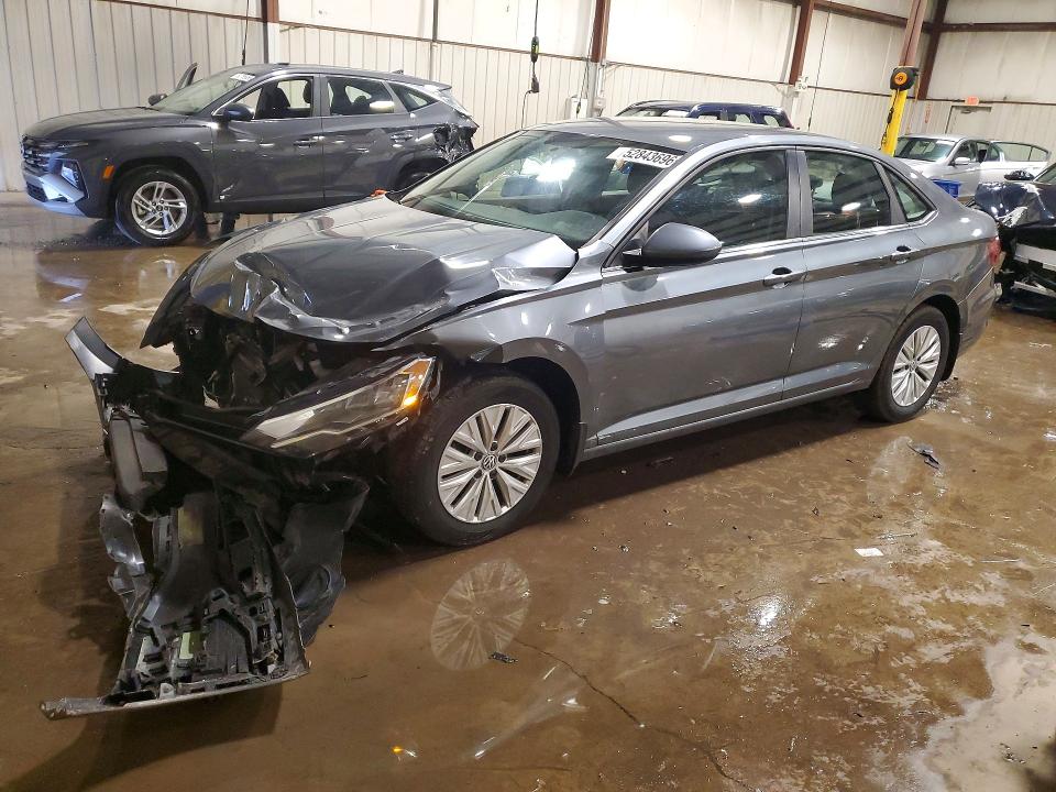 Продажа на аукционе авто 2019 Volkswagen Jetta, vin: 3VWC57BU1KM239920, номер лота: 52843696