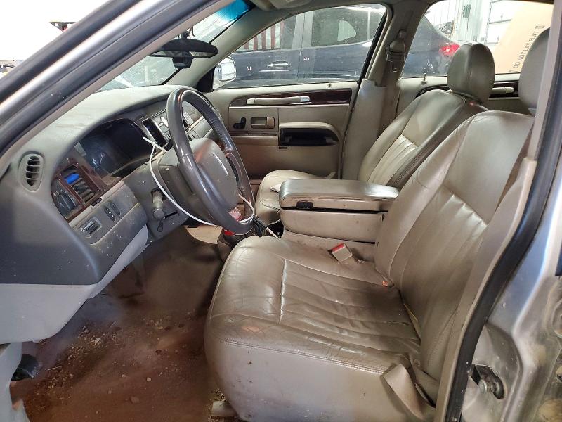 52330506 :رقم المزاد ، 1LNHM81V87Y638830 vin ، 2007 Lincoln Town Car مزاد بيع