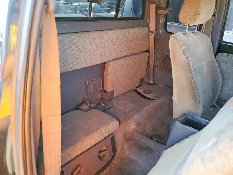 52139066 :رقم المزاد ، 4TASM92N0XZ455264 vin ، 1999 Toyota Tacoma مزاد بيع