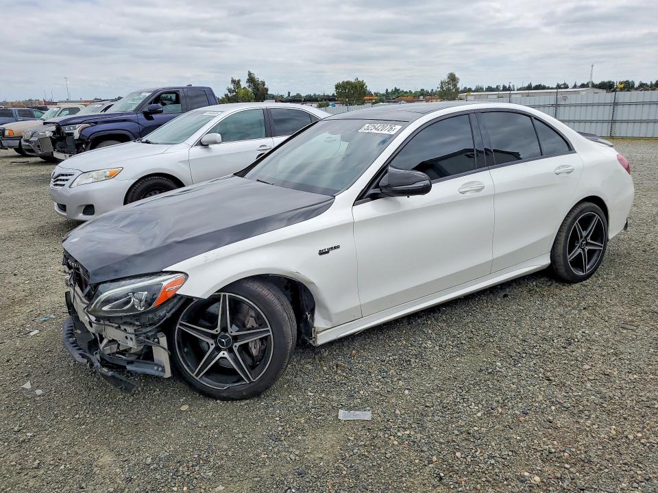 52542076 :رقم المزاد ، 55SWF6EB5HU180478 vin ، 2017 Mercedes-benz C مزاد بيع