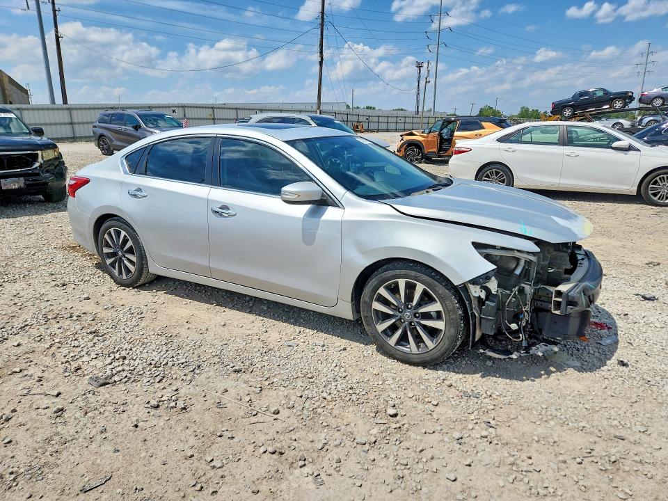 54399116 :رقم المزاد ، 1N4AL3AP5HC227547 vin ، 2017 Nissan Altima مزاد بيع