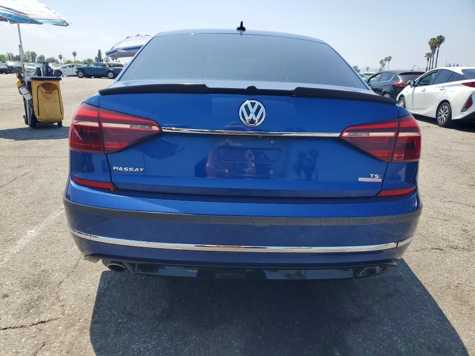 53948426 :رقم المزاد ، 1VWDT7A31HC049547 vin ، 2017 Volkswagen Passat مزاد بيع
