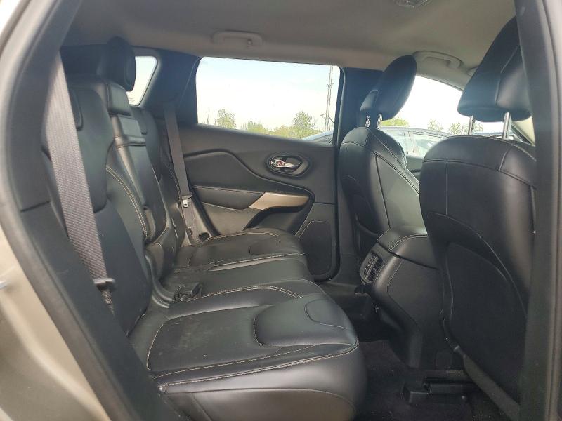 51867366 :رقم المزاد ، 1C4PJMDS6HW611674 vin ، 2017 Jeep Cherokee مزاد بيع