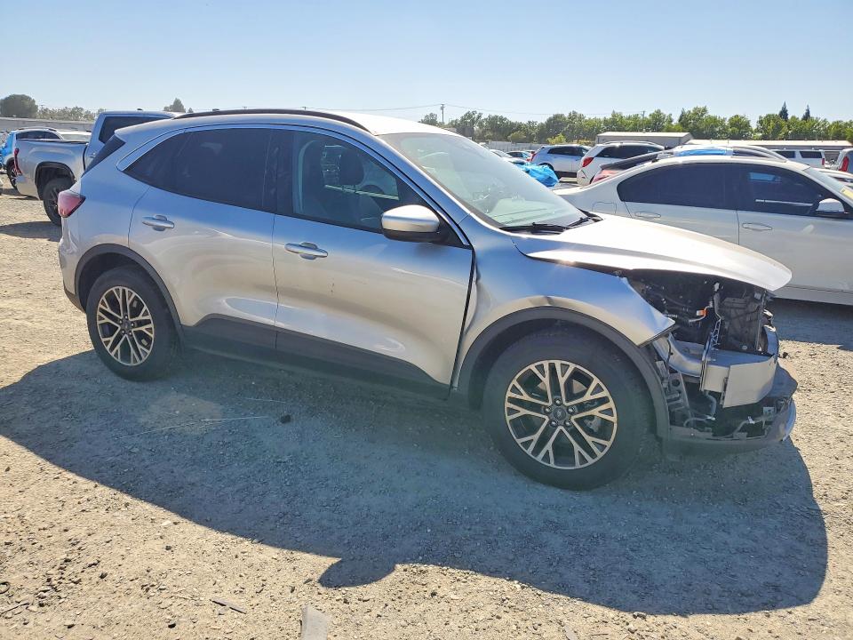 Продаж на аукціоні авто 2020 Ford Escape, vin: 1FMCU9H63LUA14997, номер лоту: 54100716