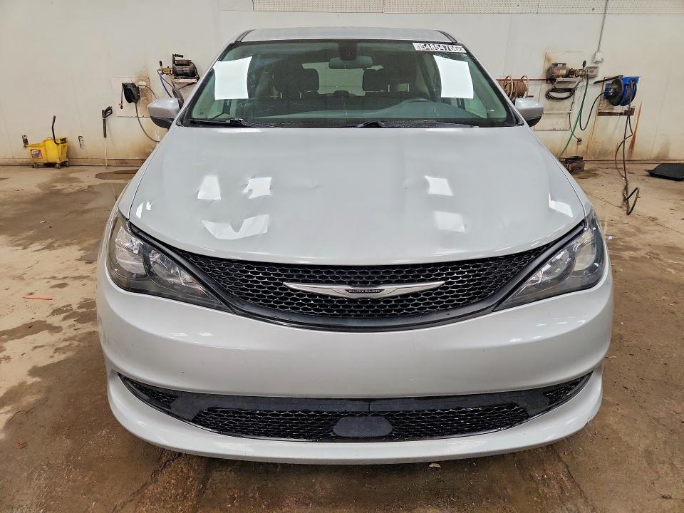 Продаж на аукціоні авто 2022 Chrysler Voyager, vin: 2C4RC1CG5NR165763, номер лоту: 54854766