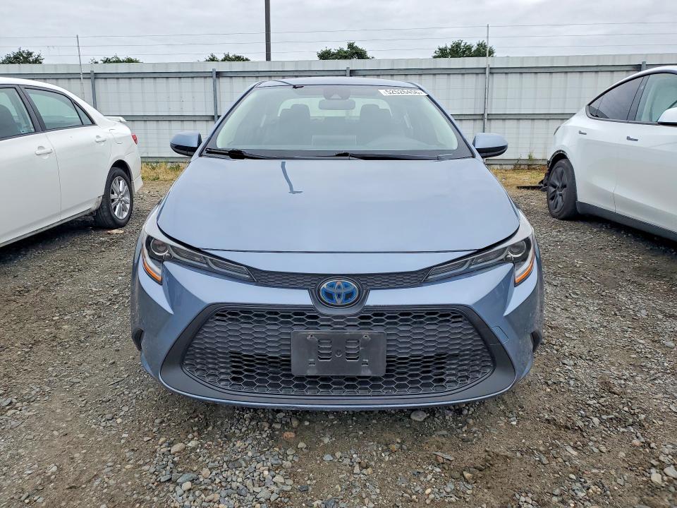 Продажа на аукционе авто 2021 Toyota Corolla, vin: JTDEAMDE9MJ013989, номер лота: 52526456