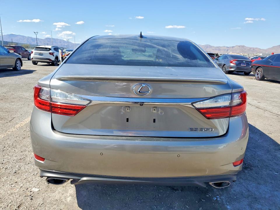 55148996 :رقم المزاد ، 58ABK1GG2HU077232 vin ، 2017 Lexus Es مزاد بيع