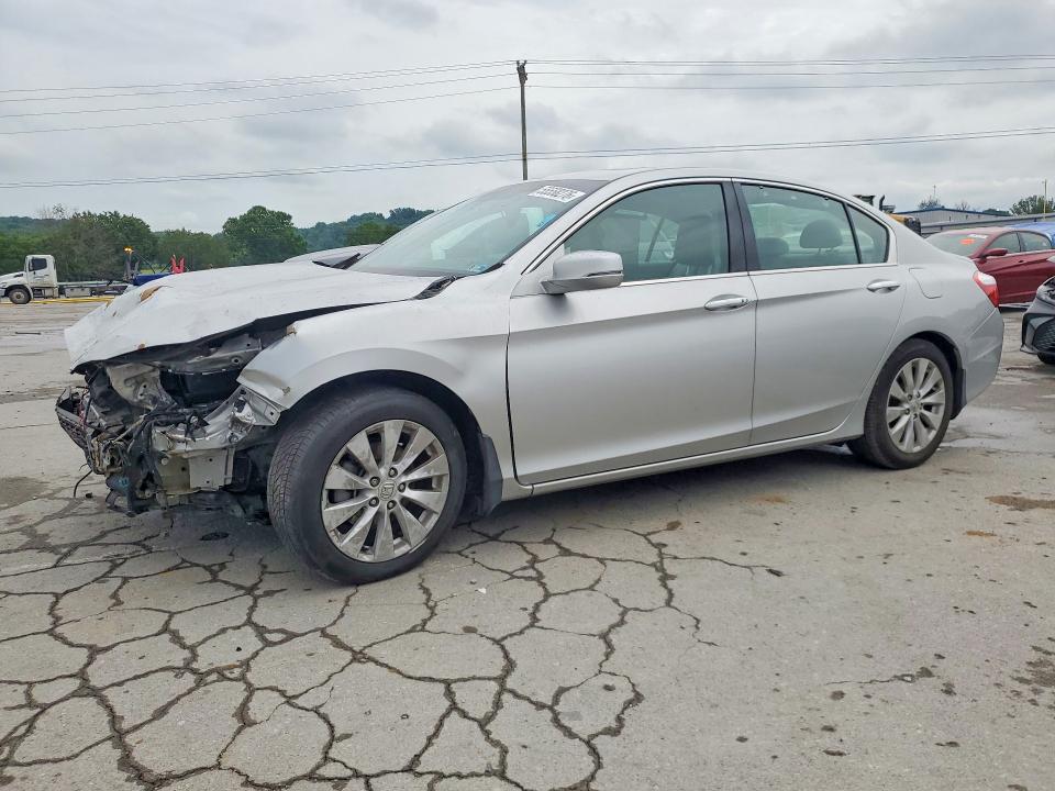 55558276 :رقم المزاد ، 1HGCR3F81EA003705 vin ، 2014 Honda Accord مزاد بيع