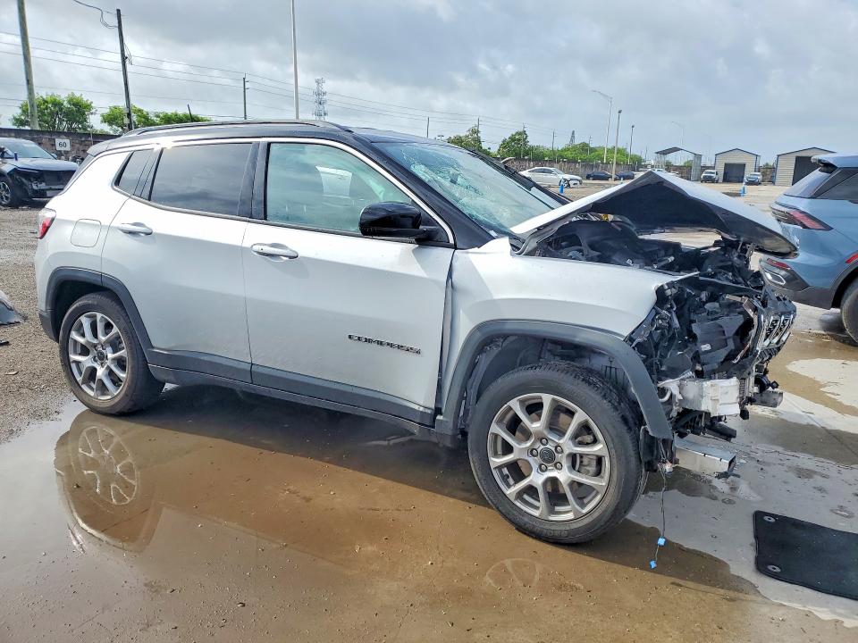 54689356 :رقم المزاد ، 3C4NJDCN0ST508363 vin ، 2025 Jeep Compass مزاد بيع