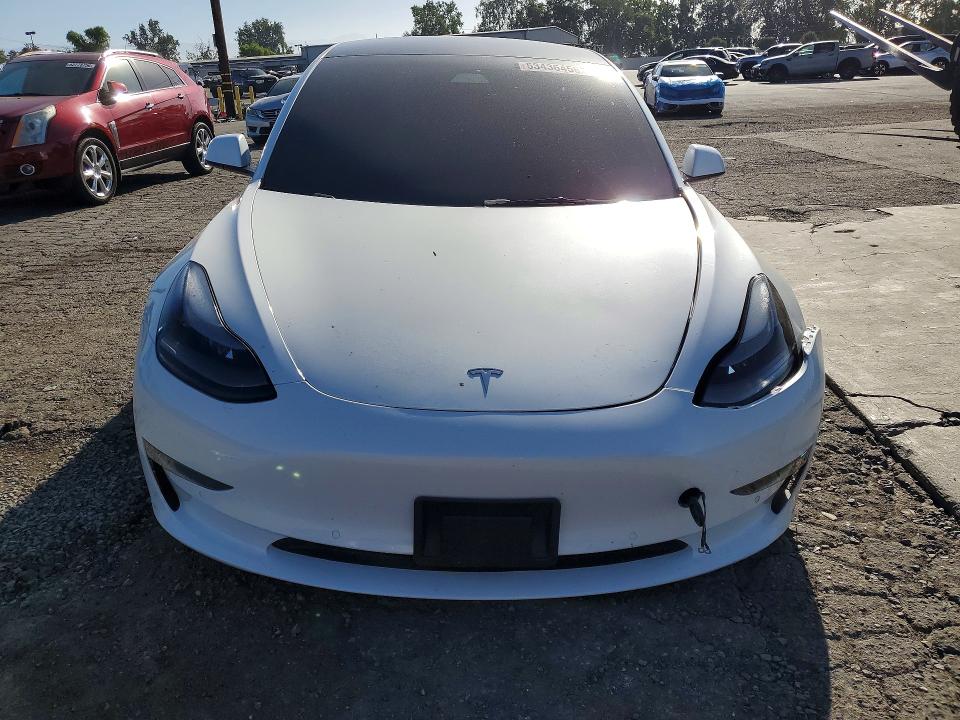 53436456 :رقم المزاد ، 5YJ3E1EA9NF155158 vin ، 2022 Tesla Model 3 مزاد بيع