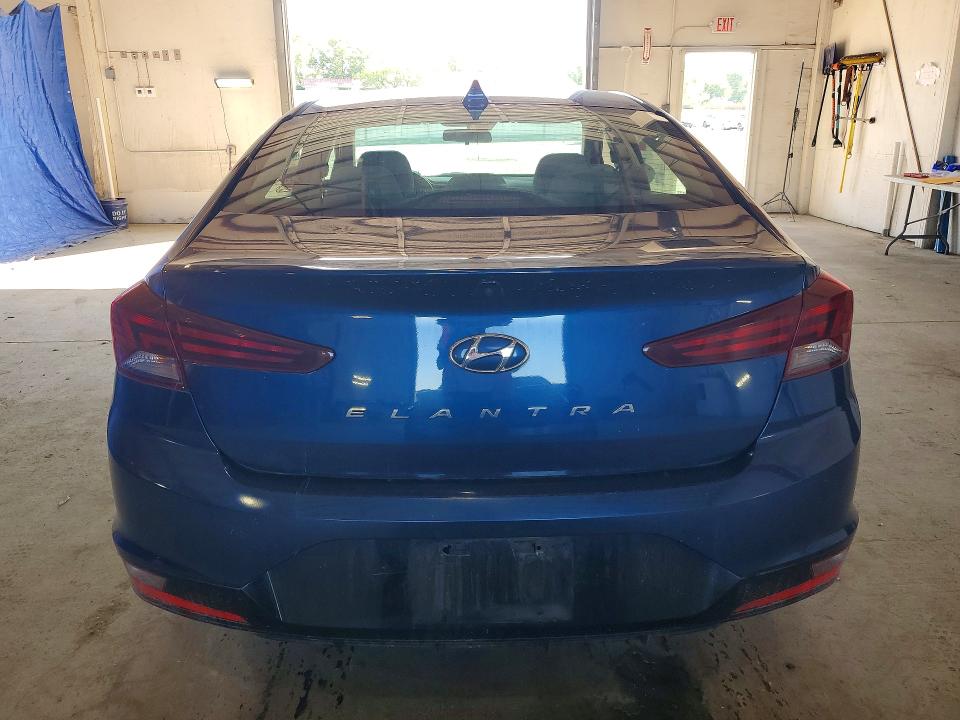 2019 Hyundai Elantra მანქანა იყიდება აუქციონზე, vin: 5NPD84LF1KH413116, აუქციონის ნომერი: 53372646