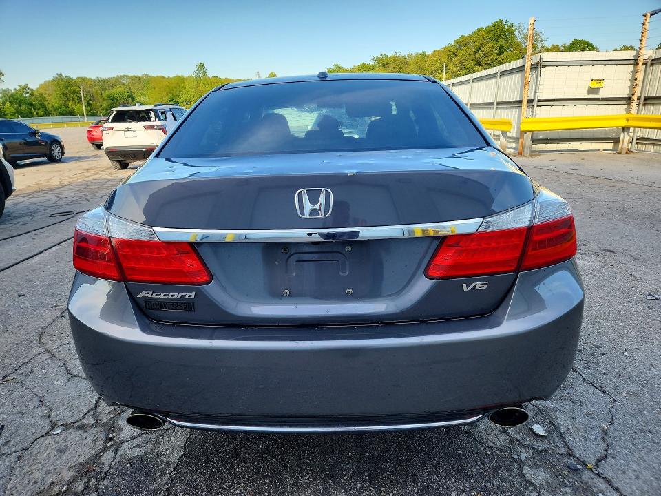52355816 :رقم المزاد ، 1HGCR3F87DA046640 vin ، 2013 Honda Accord مزاد بيع