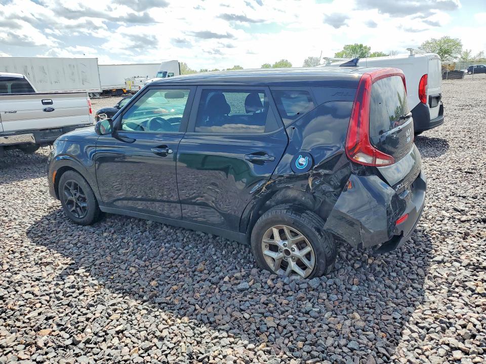 2022 Kia Soul მანქანა იყიდება აუქციონზე, vin: KNDJ23AU1N7185725, აუქციონის ნომერი: 51852756