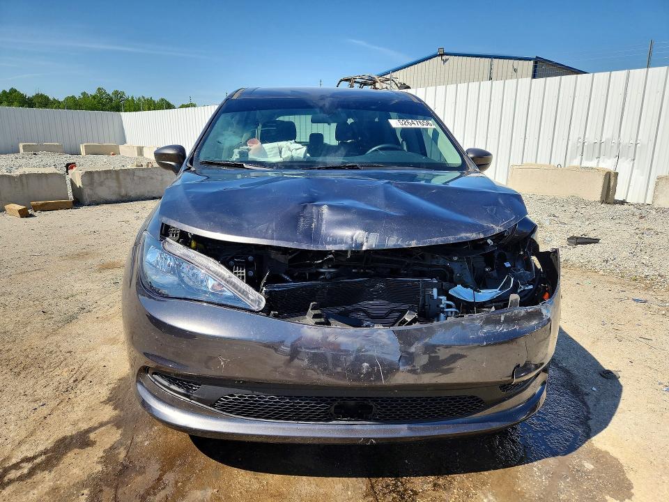 2022 Chrysler Voyager მანქანა იყიდება აუქციონზე, vin: 2C4RC1CG3NR219058, აუქციონის ნომერი: 52647656