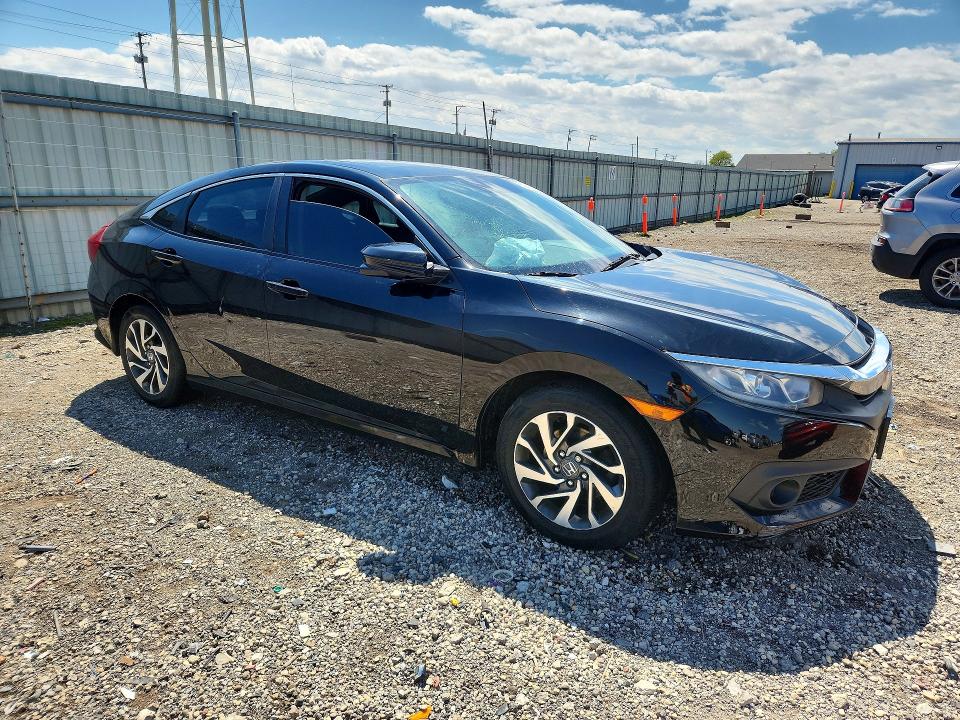 Продажа на аукционе авто 2017 Honda Civic, vin: 19XFC2F82HE007545, номер лота: 53379416